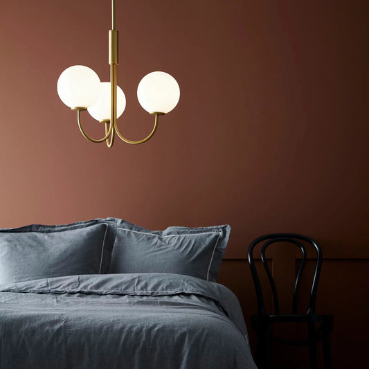 Herstal Ballon Krona 3, Satin brass/Opal glas