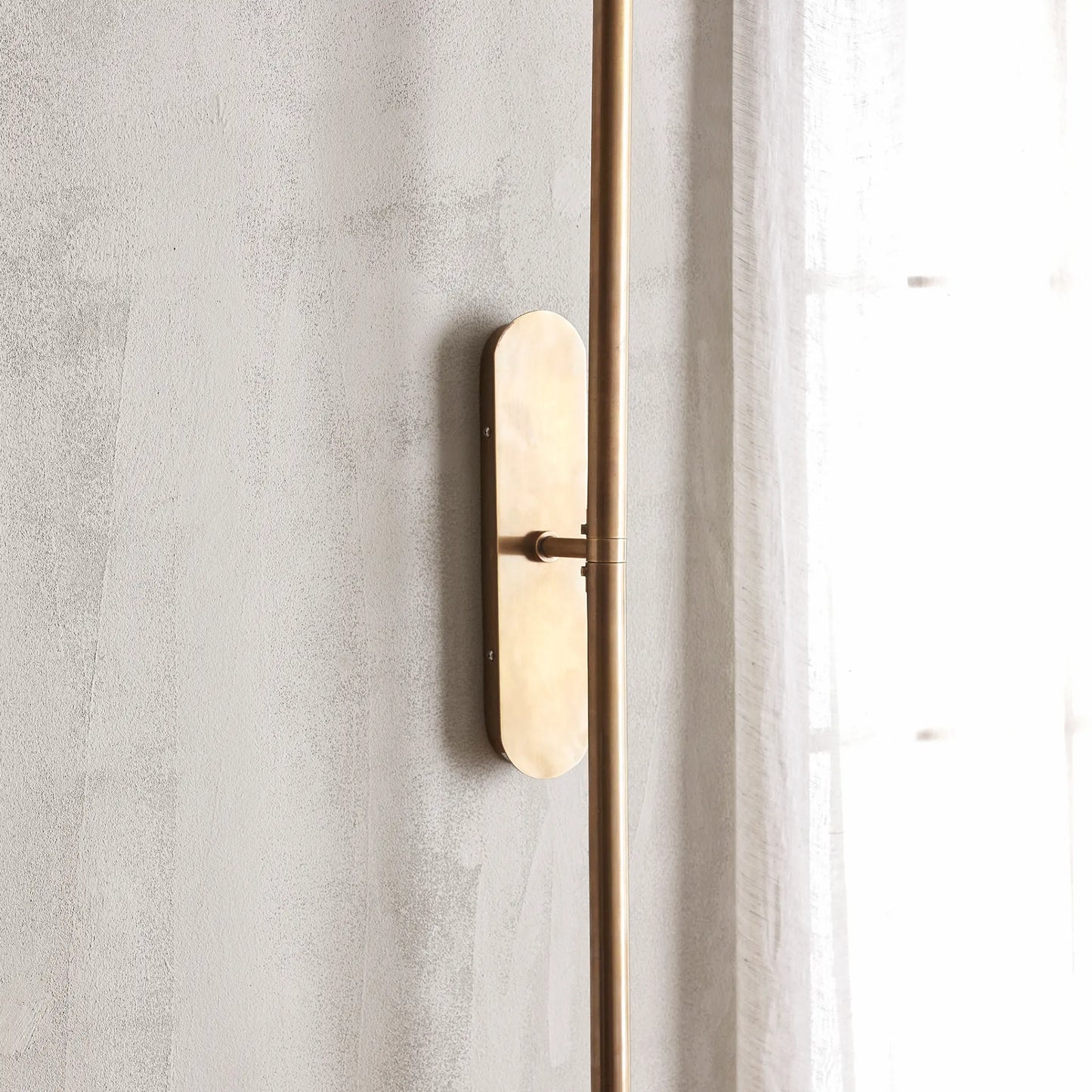 Nordal Luna Vägglampa L, Mässing