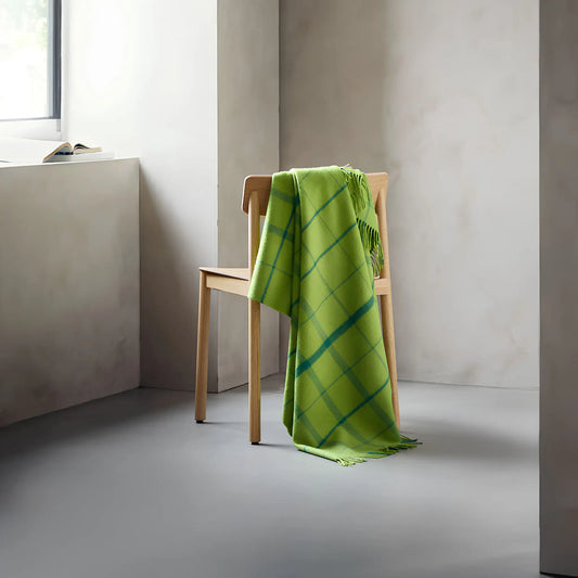 Silkeborg Uldspinderi Warp and Weft Ullpläd 130x190 cm, Sprout - Lime/Grass