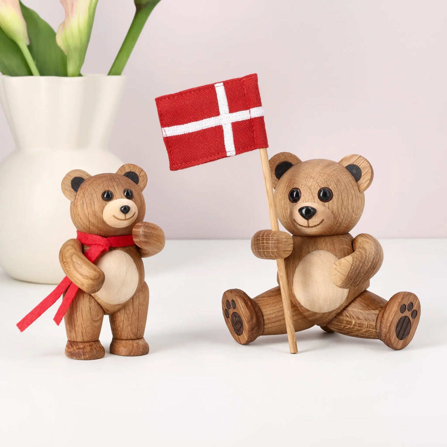 Spring Copenhagen Sneeze Teddybjörn Trädekoration 9,5 cm, Ek