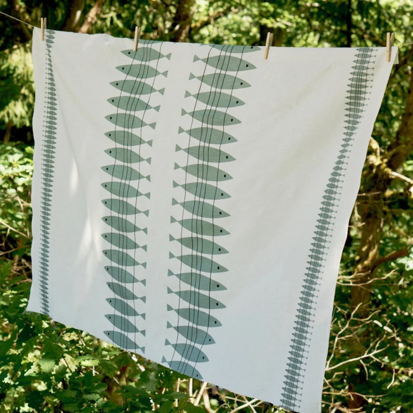 Almedahls Sill Vaxduk 145x220cm, Gröngrå
