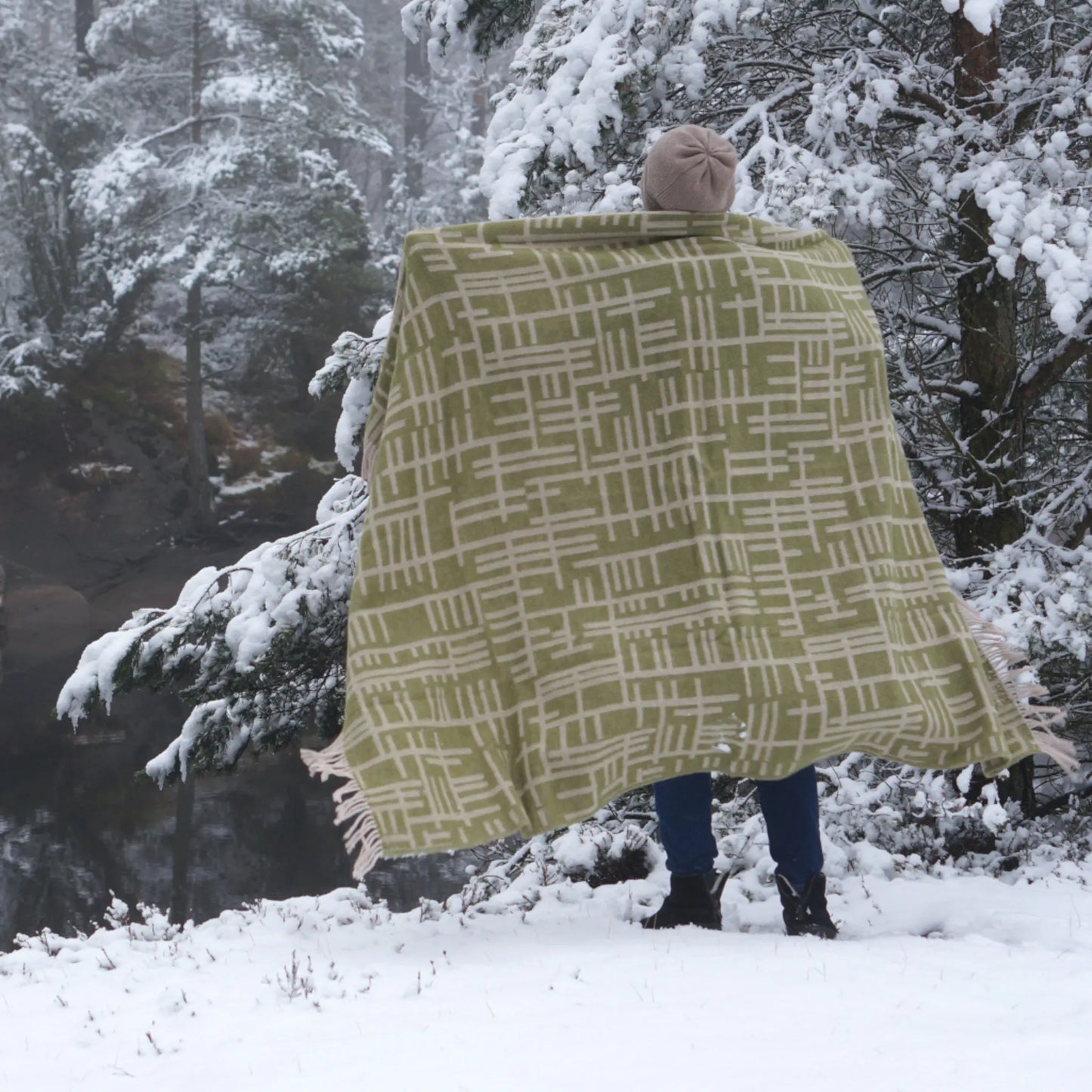 Almedahls Pickepin Pläd 130x170cm, Mossgrön Beige