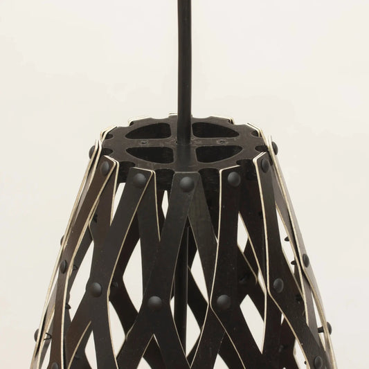 David Trubridge Hinaki Taklampa 50 cm, Svart