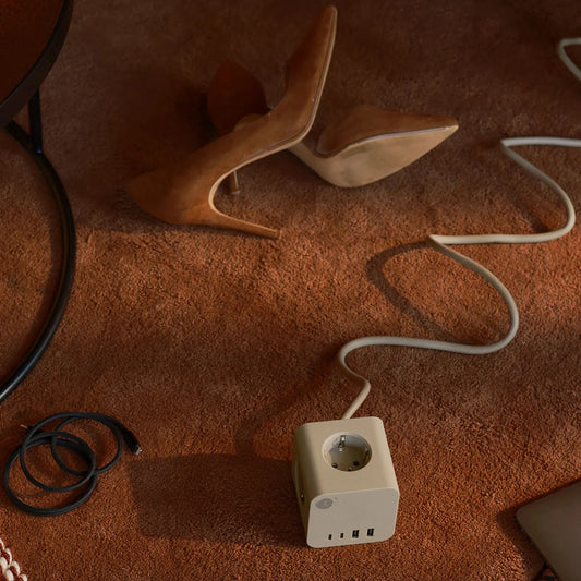 Kreafunk Ampie Wired Grenuttag Eu Usb-a/Usb-c Ivory, Sand