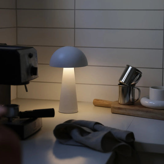 Markslöjd Fungi Uppladdningsbar Bordlampa Matt Vit B/O