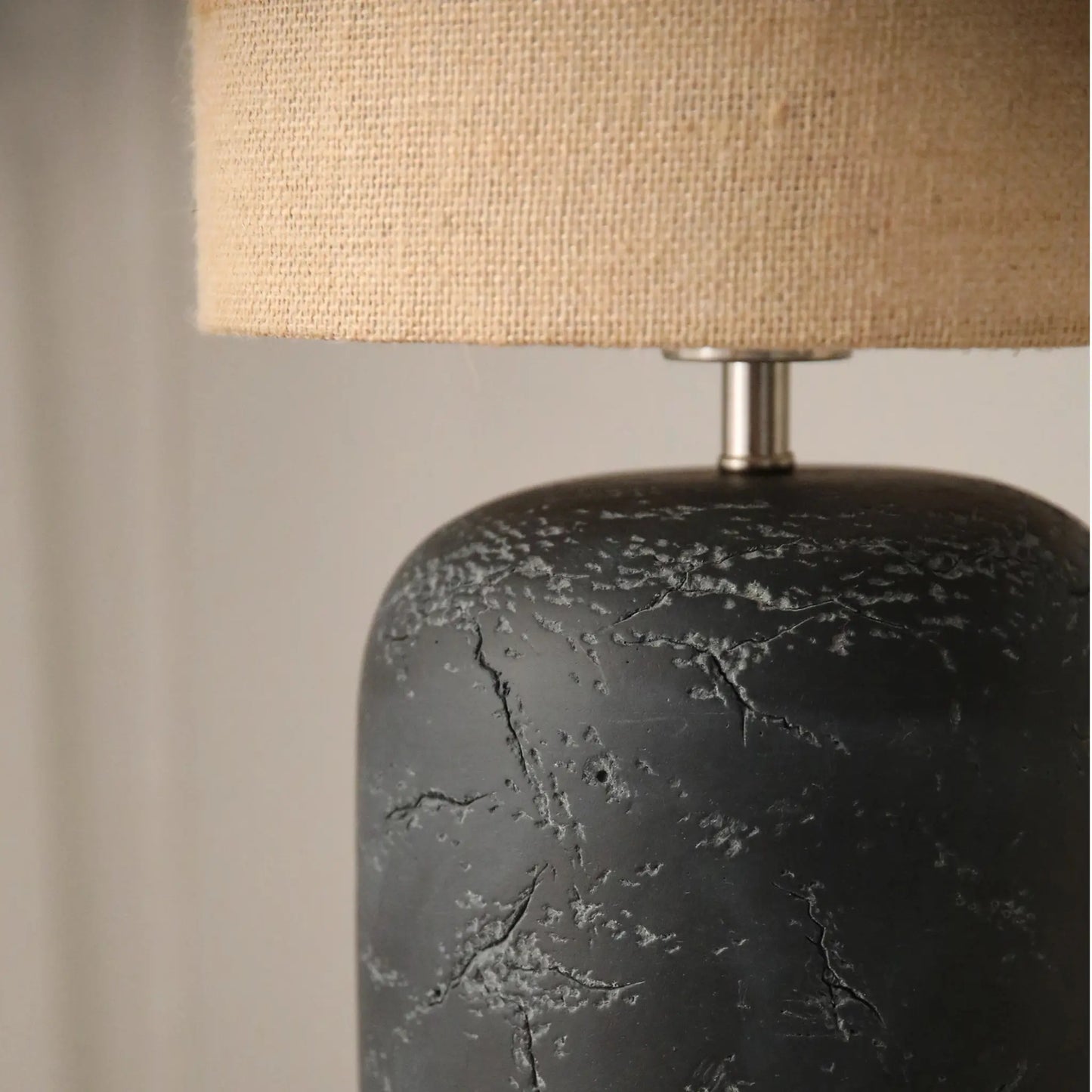 Markslöjd Montagna Bordslampa 45cm, Svart/Natur