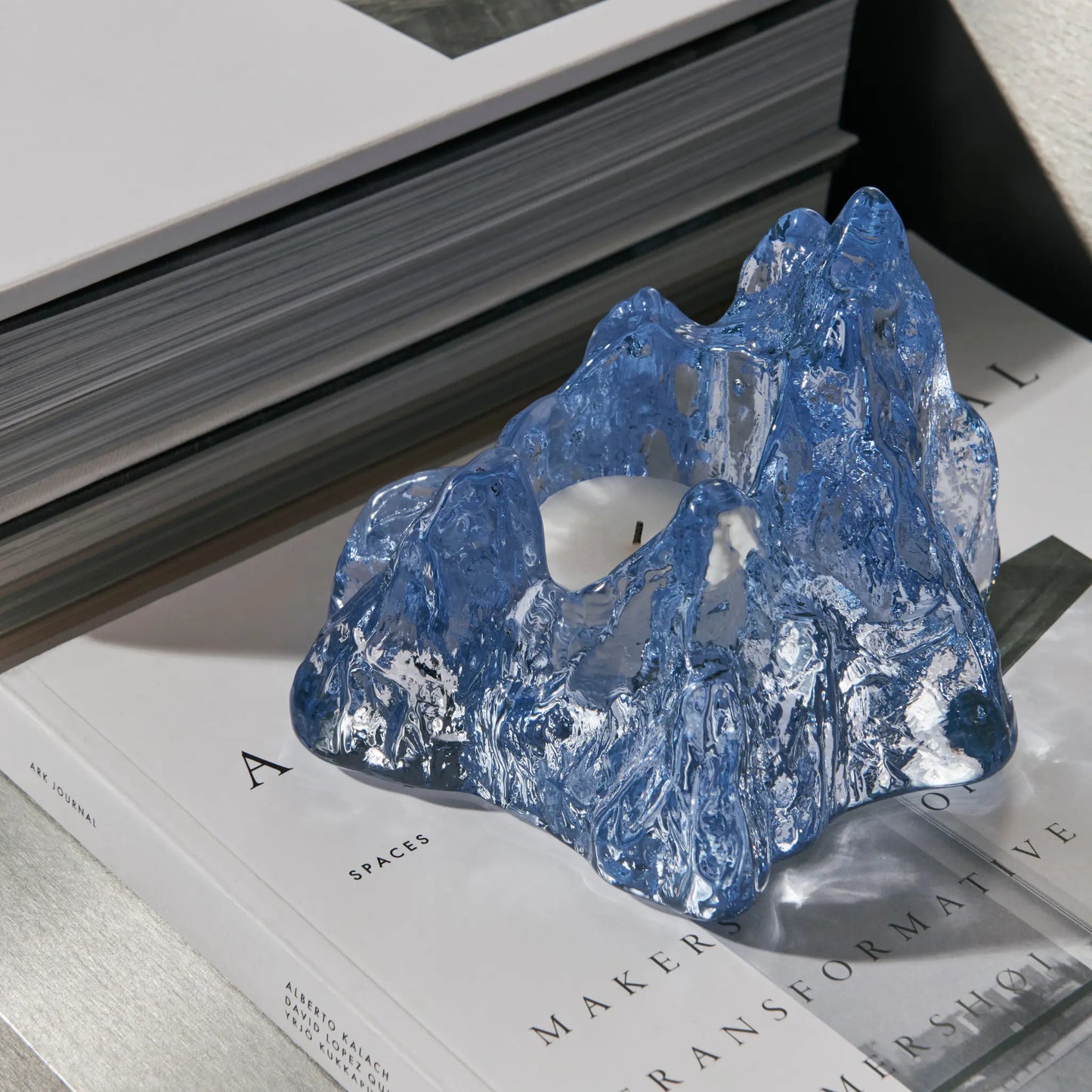 Kosta Boda, The Rock Ljuslykta 9,1 cm, Ice Blue-Silvra Home
