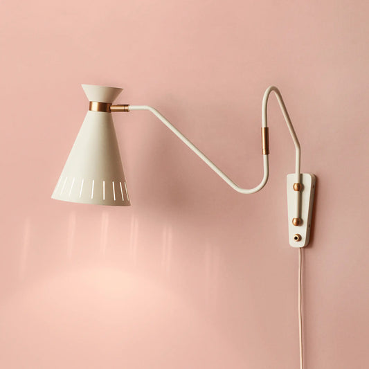Warm Nordic Cone Vägglampa, Warm White