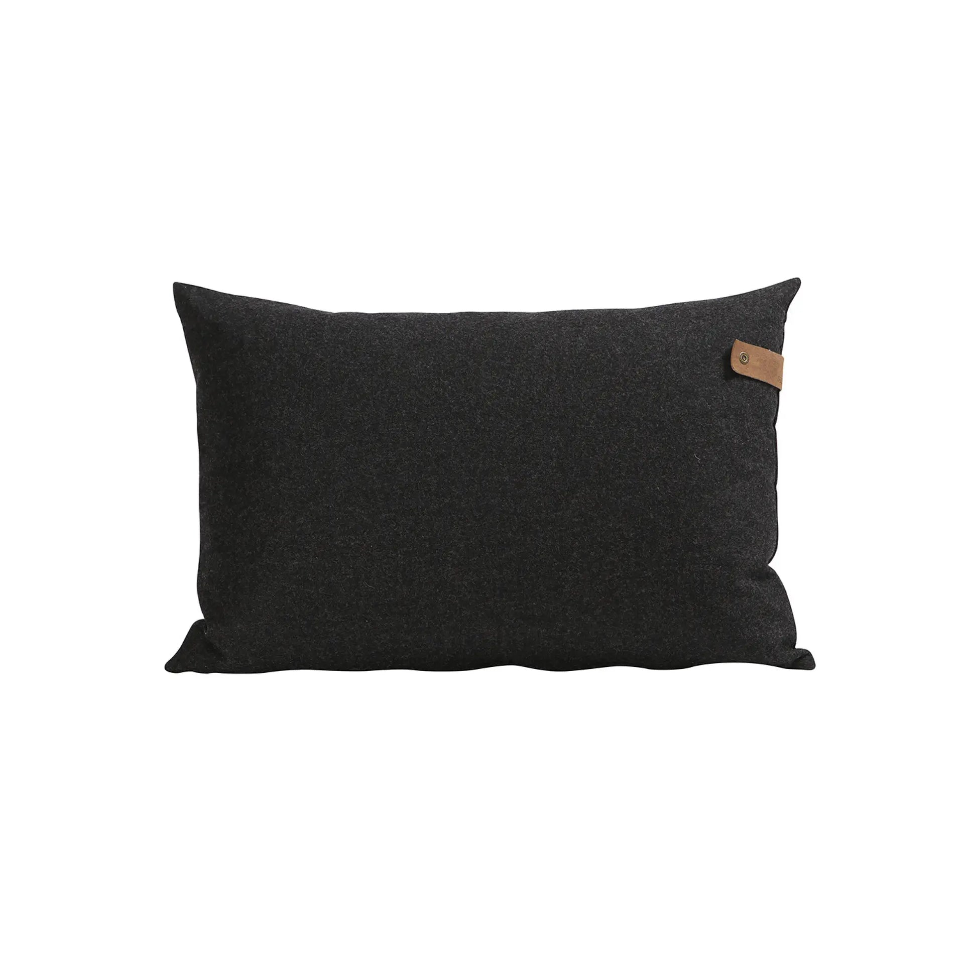 Shepherd of Sweden, Tina Ullkudde, Svart-Silvra Home