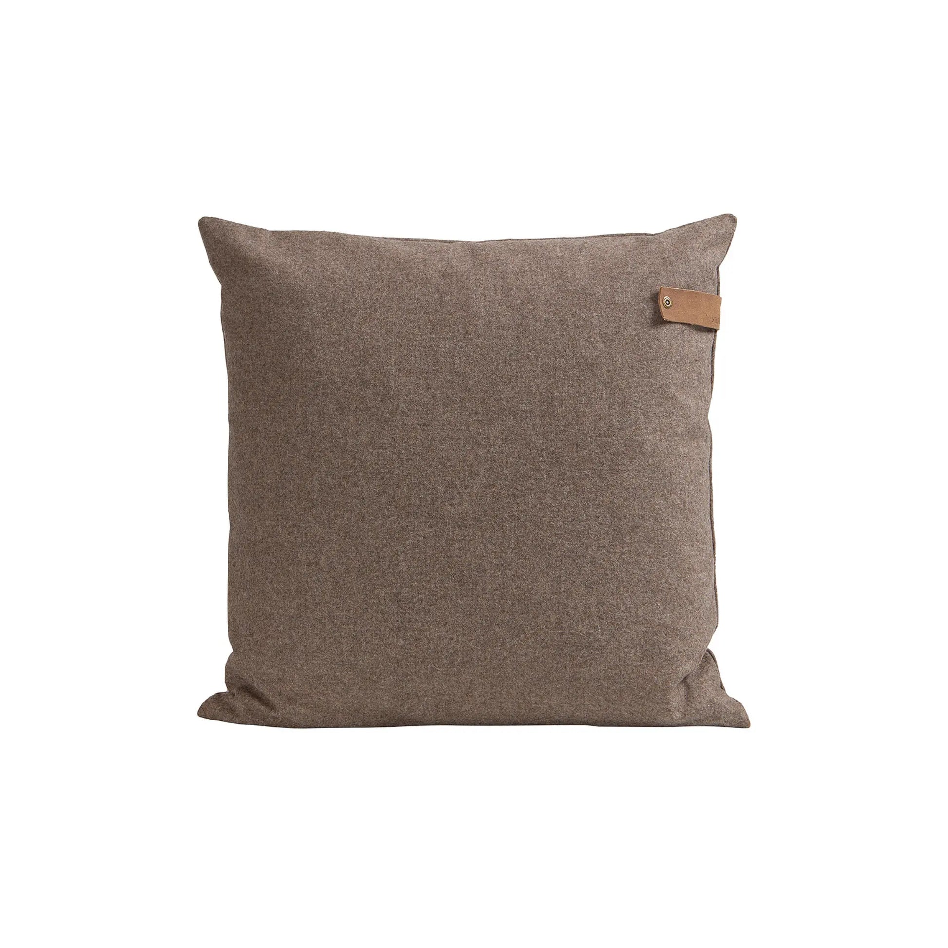 Shepherd of Sweden, Tina Ullkudde, Cappuccino-Silvra Home