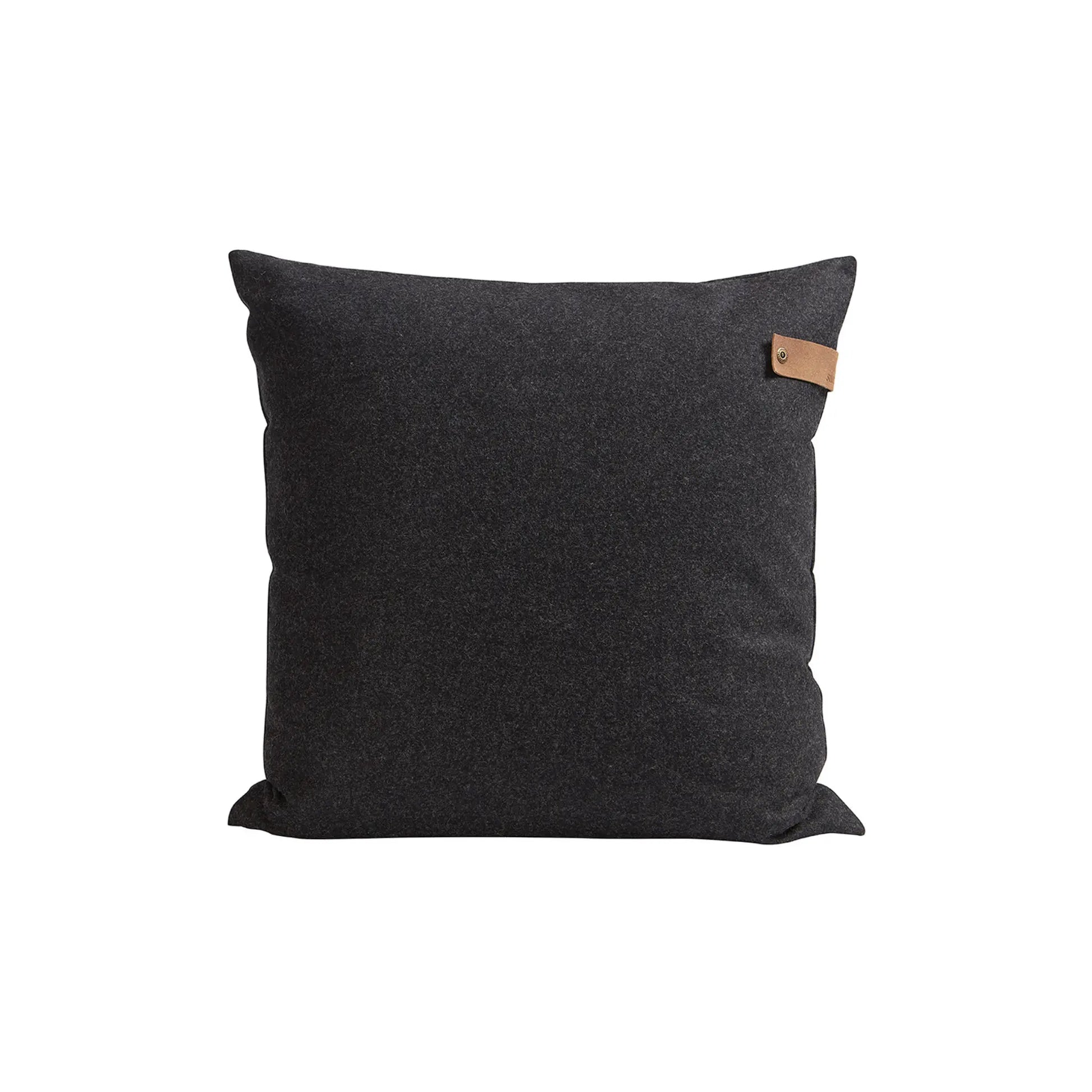 Shepherd of Sweden, Tina Ullkudde, Svart-Silvra Home