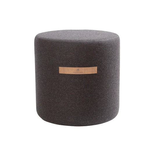 Shepherd of Sweden, Sara Ullpuff, Svart-Silvra Home