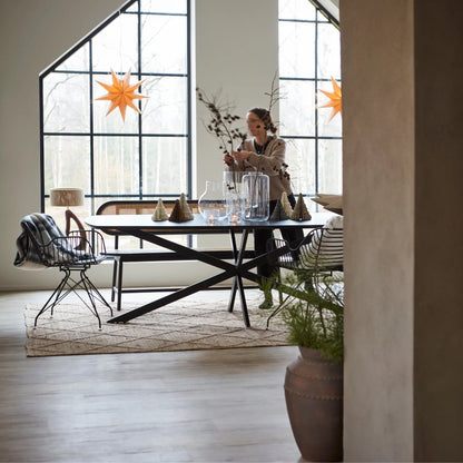Affari of Sweden Tyra Kruka, Brun