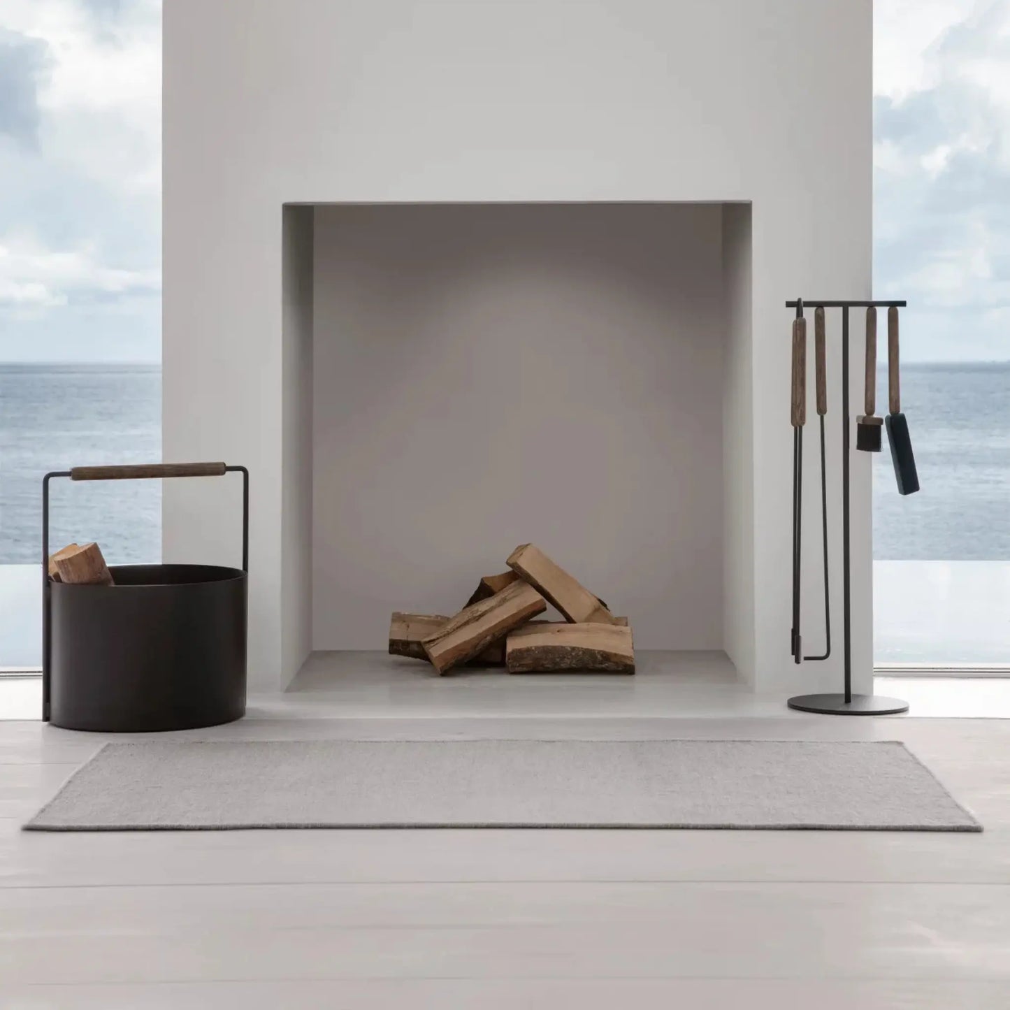 blomus Ashi Vedkorg 45 cm, Svart