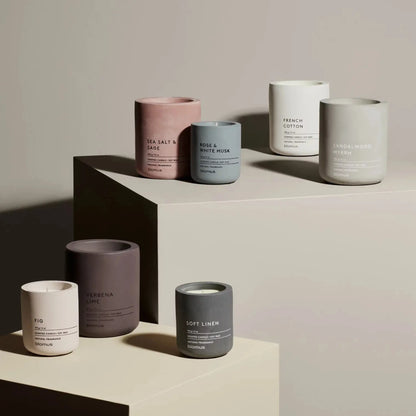 blomus Fraga Doftljus Ø9 cm, Rose White Musk/Flint Stone