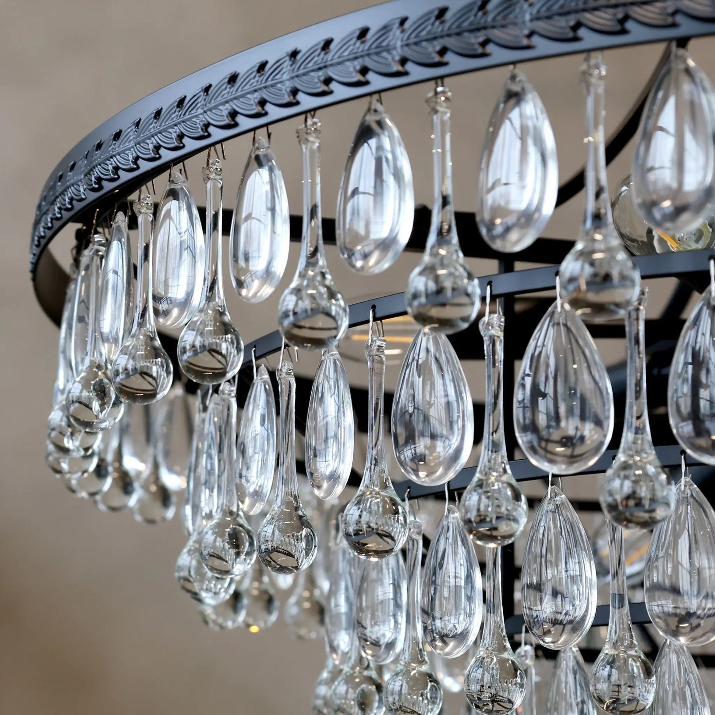 Chic Antique Versailles Ljuskrona Ø70 cm, Svart
