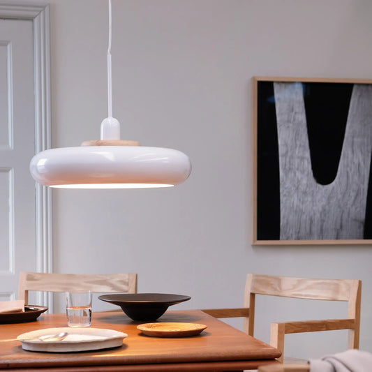 Dyberg Larsen Planet Taklampa, Vit