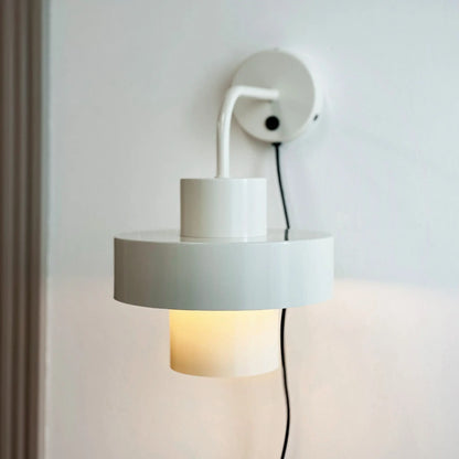Dyberg Larsen Stoke Vägglampa 20 cm, Vit