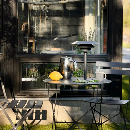 Dyberg Larsen DL25 Bordslampa Solcell, Svart