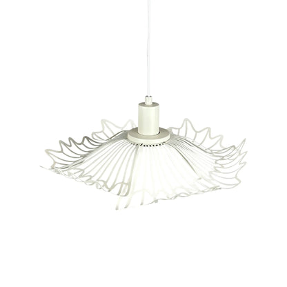 Dyberg Larsen Flora Taklampa Liten, Pärlvit