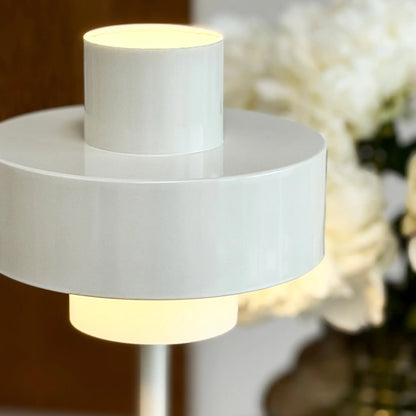 Dyberg Larsen Stoke Bordslampa 20 cm, Vit