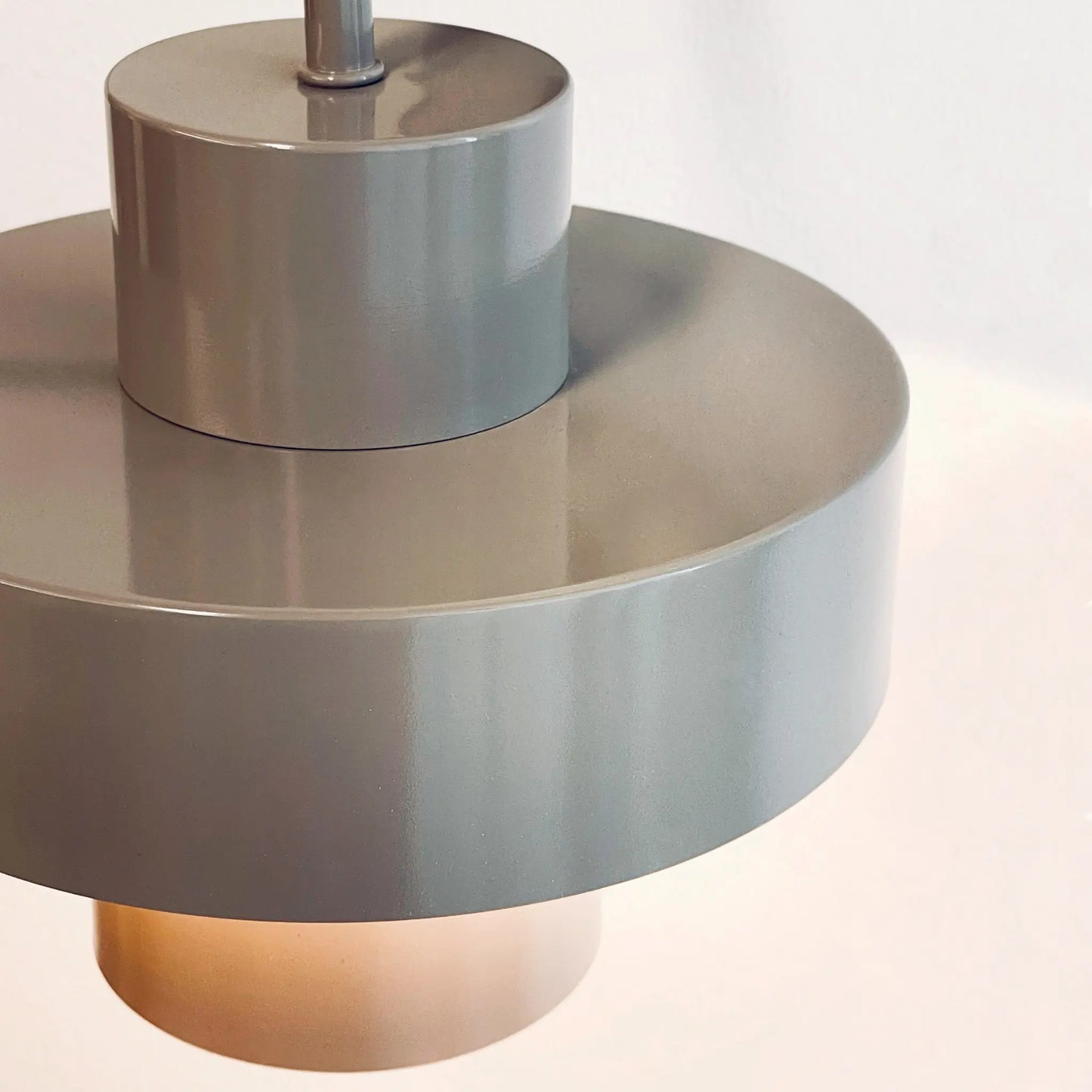 Dyberg Larsen Stoke Vägglampa 20 cm, Varmgrå