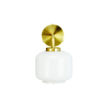 Dyberg Larsen Arp Vägglampa Ø15 cm, Opal/Mässing