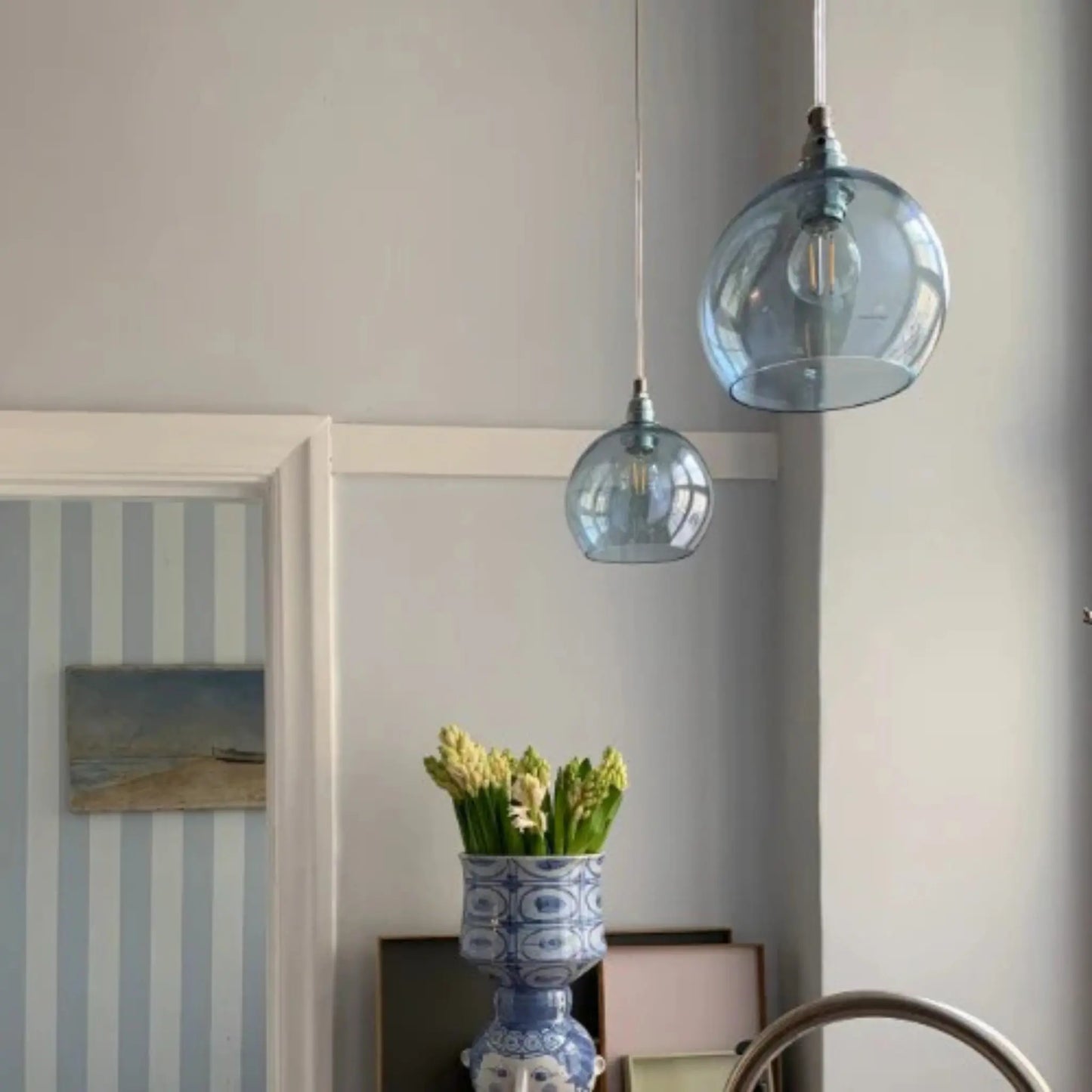 EBB & FLOW Rowan Taklampa L, Topaz blue