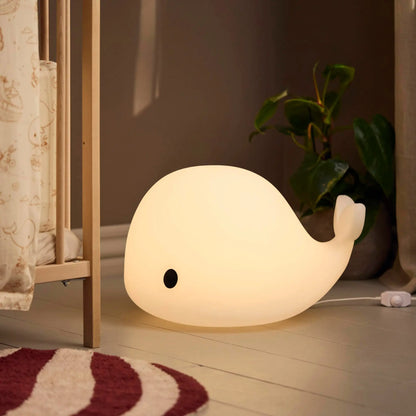 Filibabba Christian The Whale LED Golvlampa 60 Cm, Vit