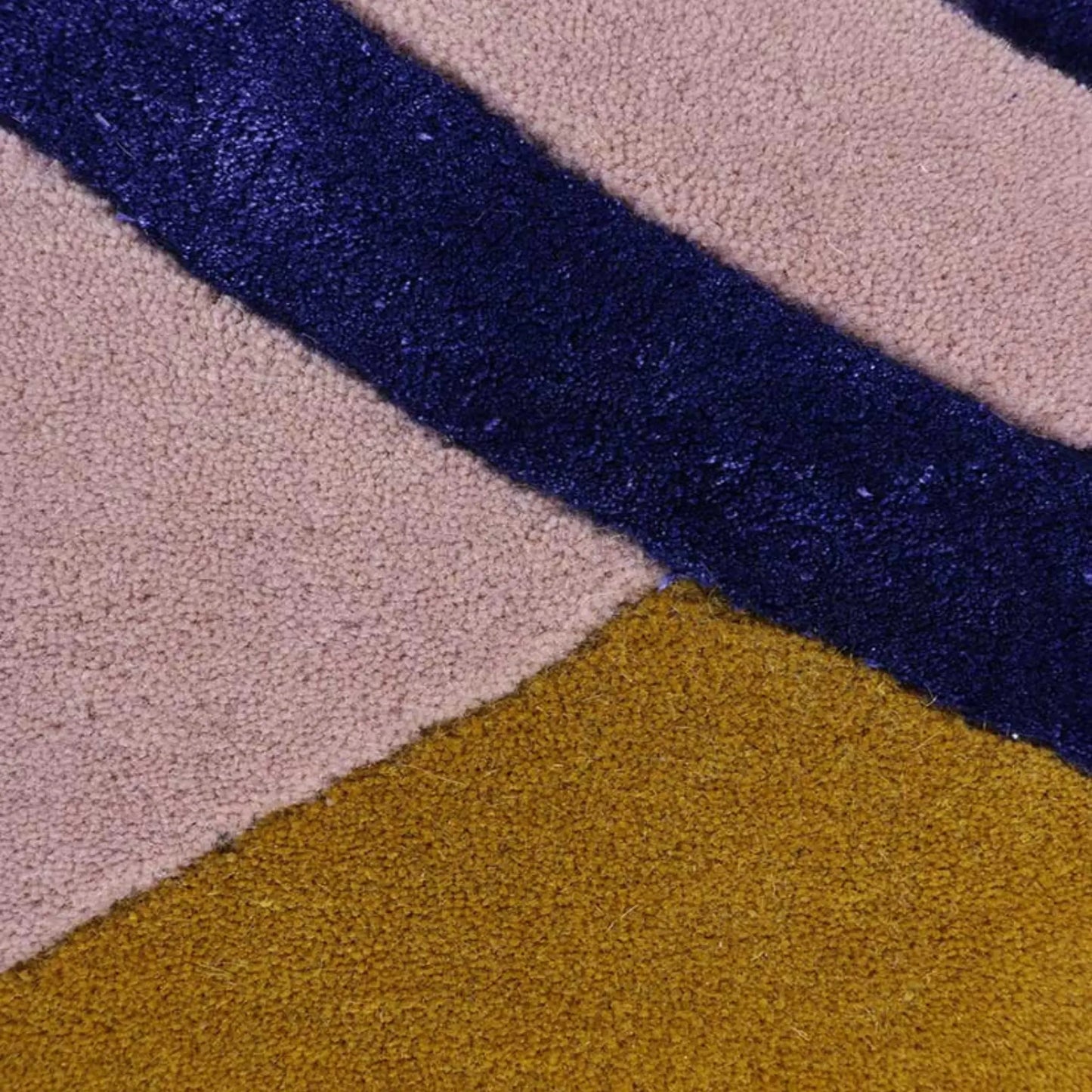 Finarte Atrium Matta 140x200 cm, Rosa/Guld