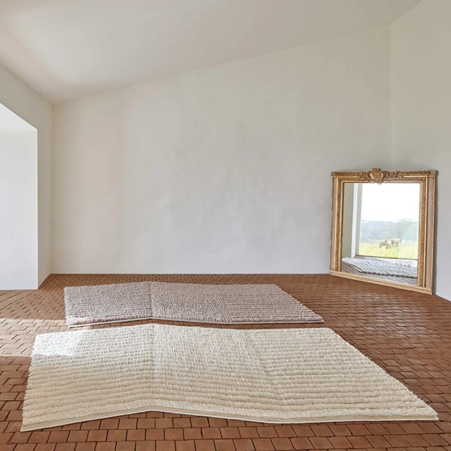 GAN Lines Matta 205x334 cm, Brun