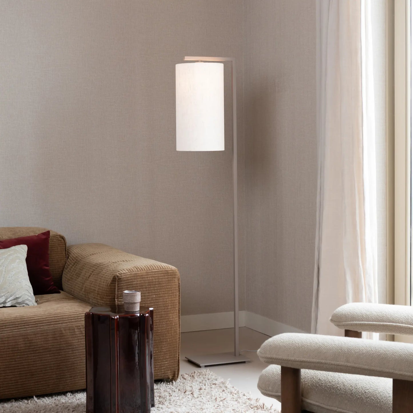 it's about RoMi Boston Golvlampa, Sand/Vit
