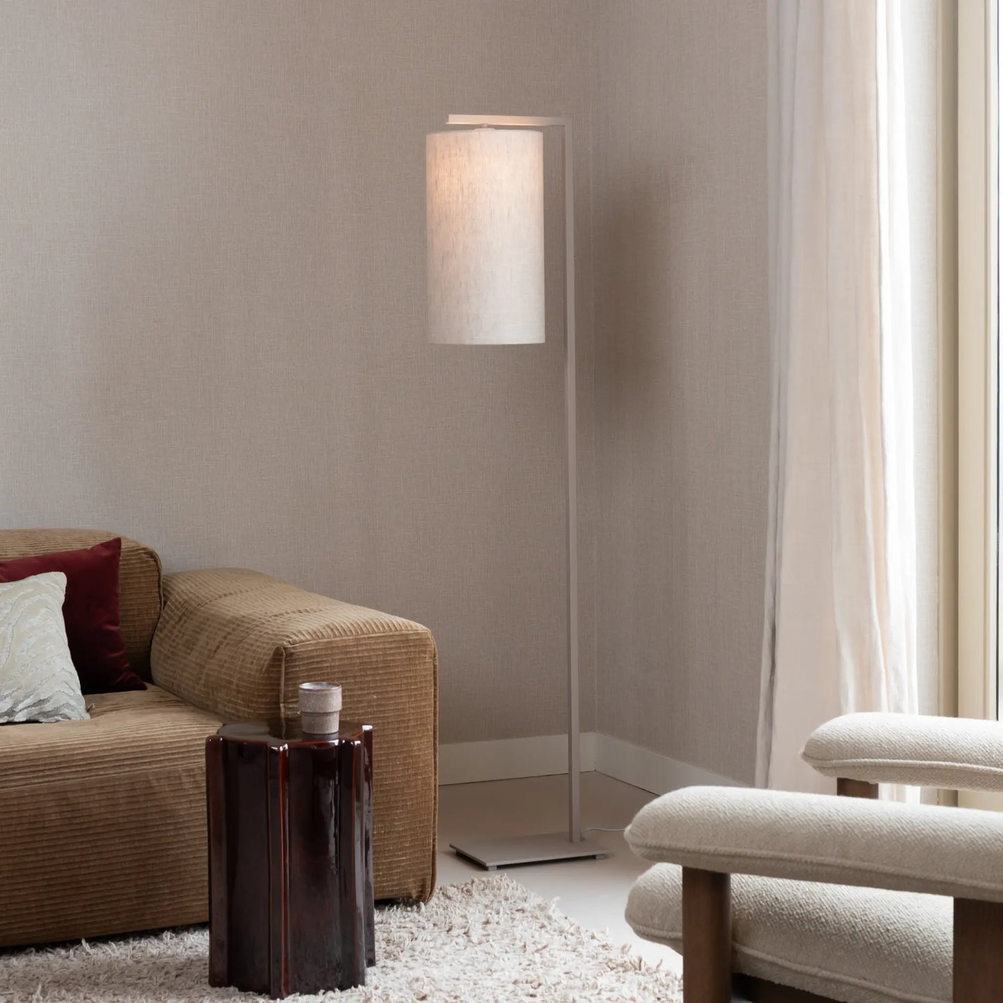 it's about RoMi Boston Golvlampa, Sand/Ljust Linne