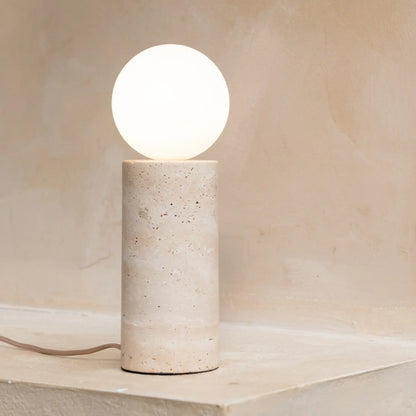 it's about RoMi Tivoli Bordslampa, Vit