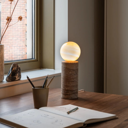it's about RoMi Tivoli Bordslampa, Sand