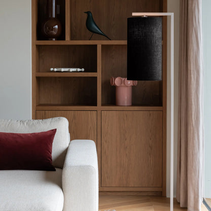 it's about RoMi Boston Golvlampa, Sand/Svart