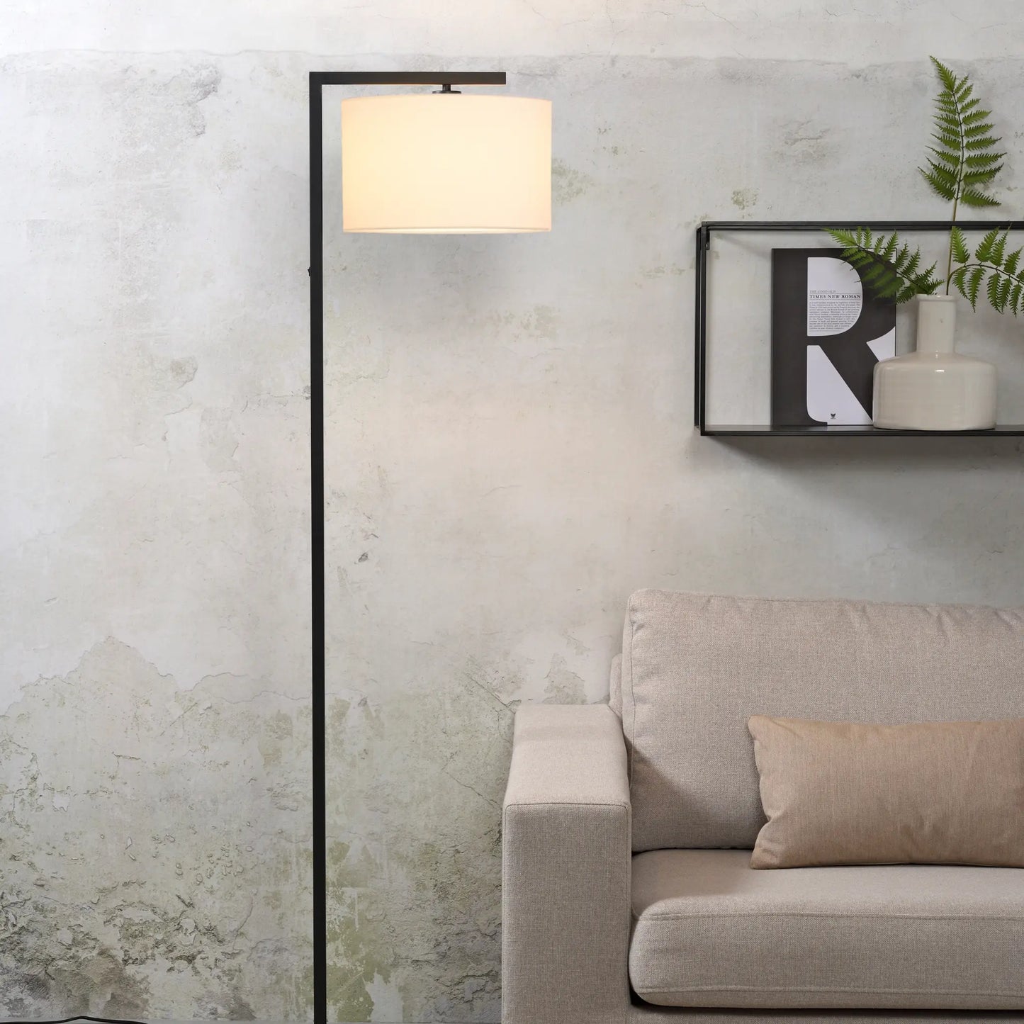 it's about RoMi Boston Golvlampa, Vit