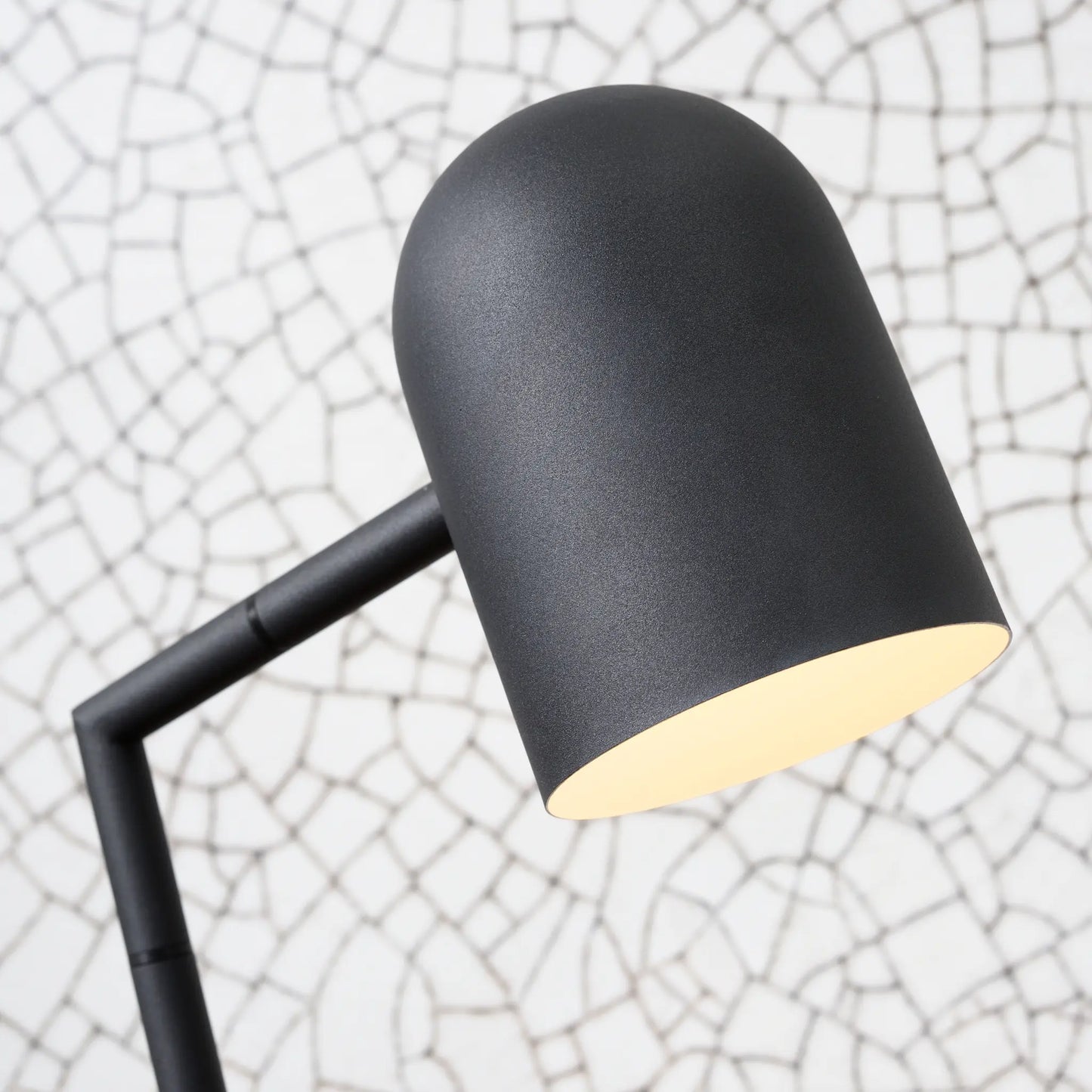 it's about RoMi Marseille Golvlampa, Svart