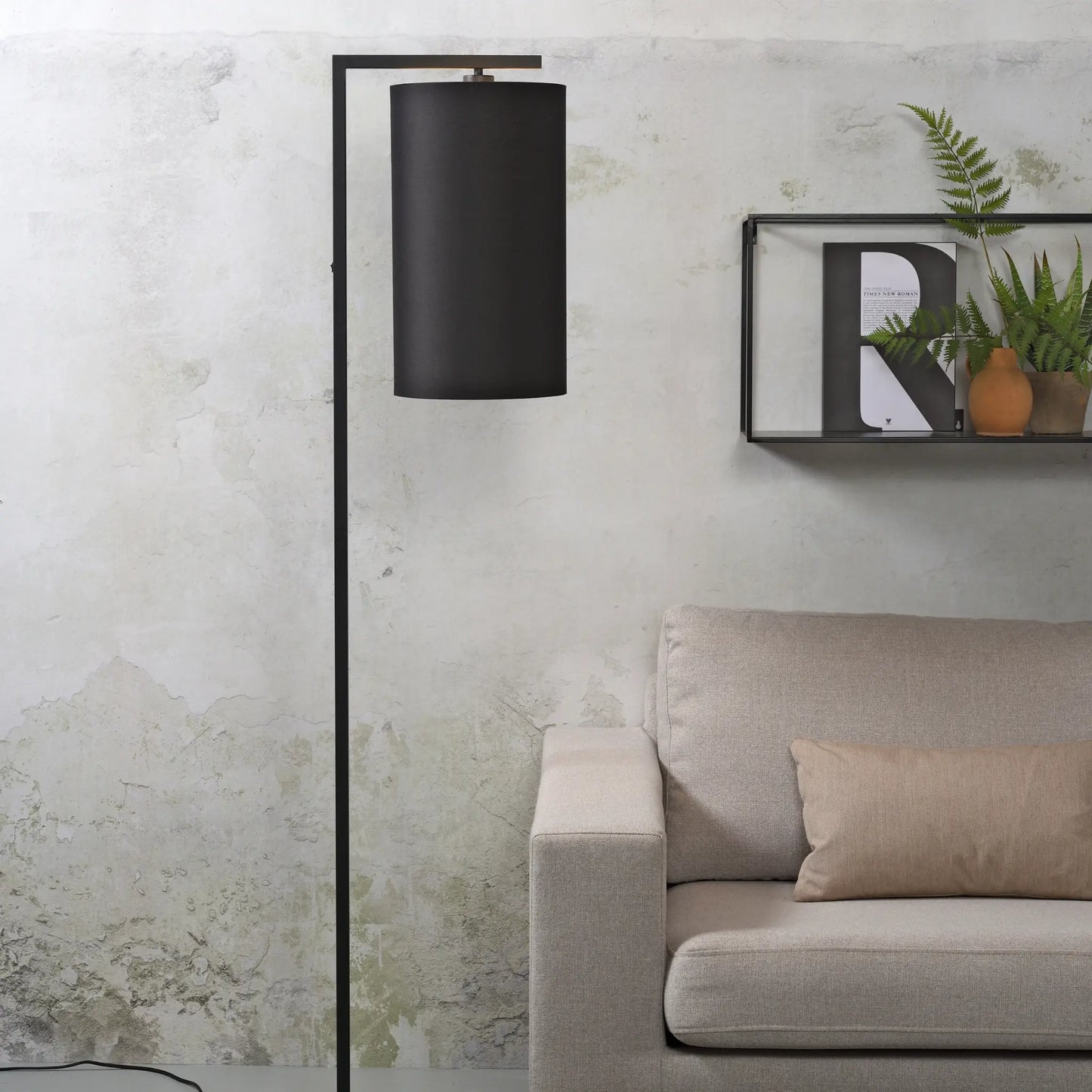 it's about RoMi Boston Golvlampa, Svart