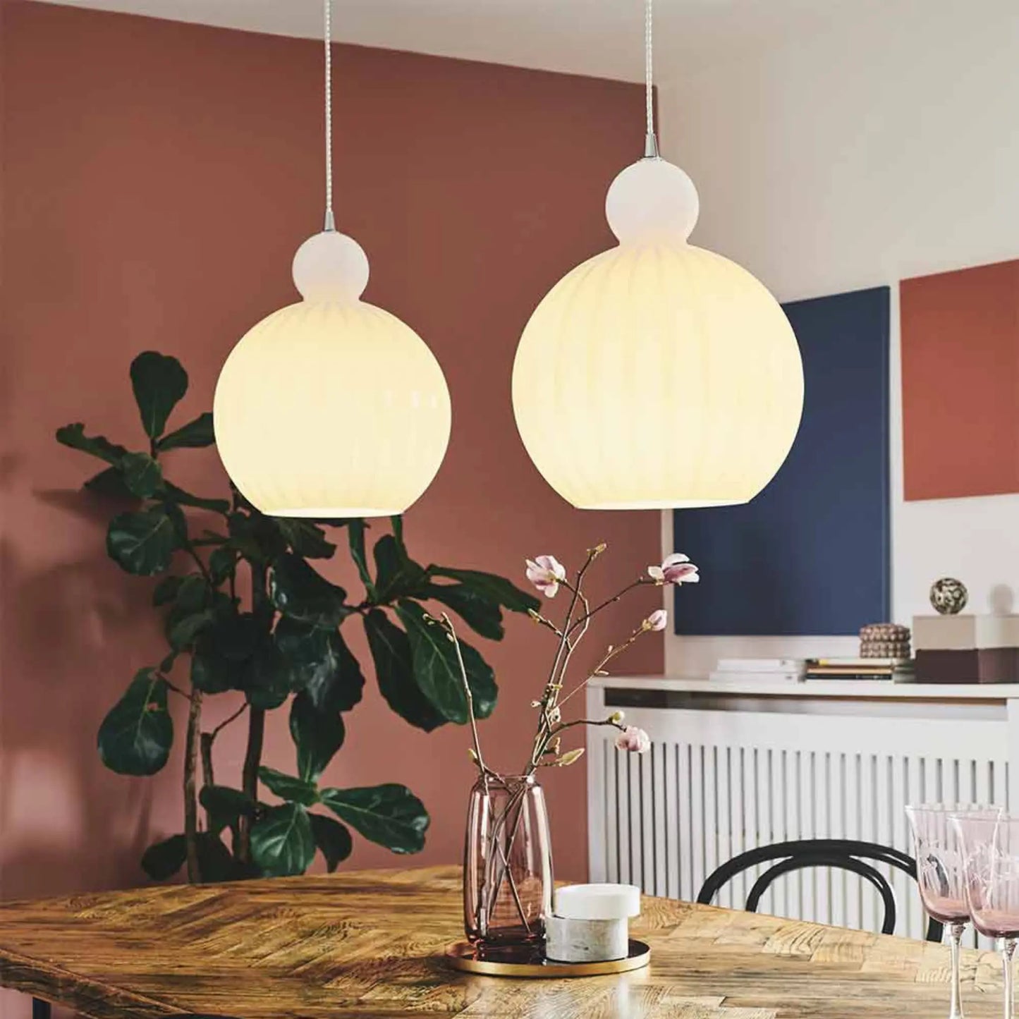 Halo Design Ball Ball Taklampa Ø32 cm, Opal