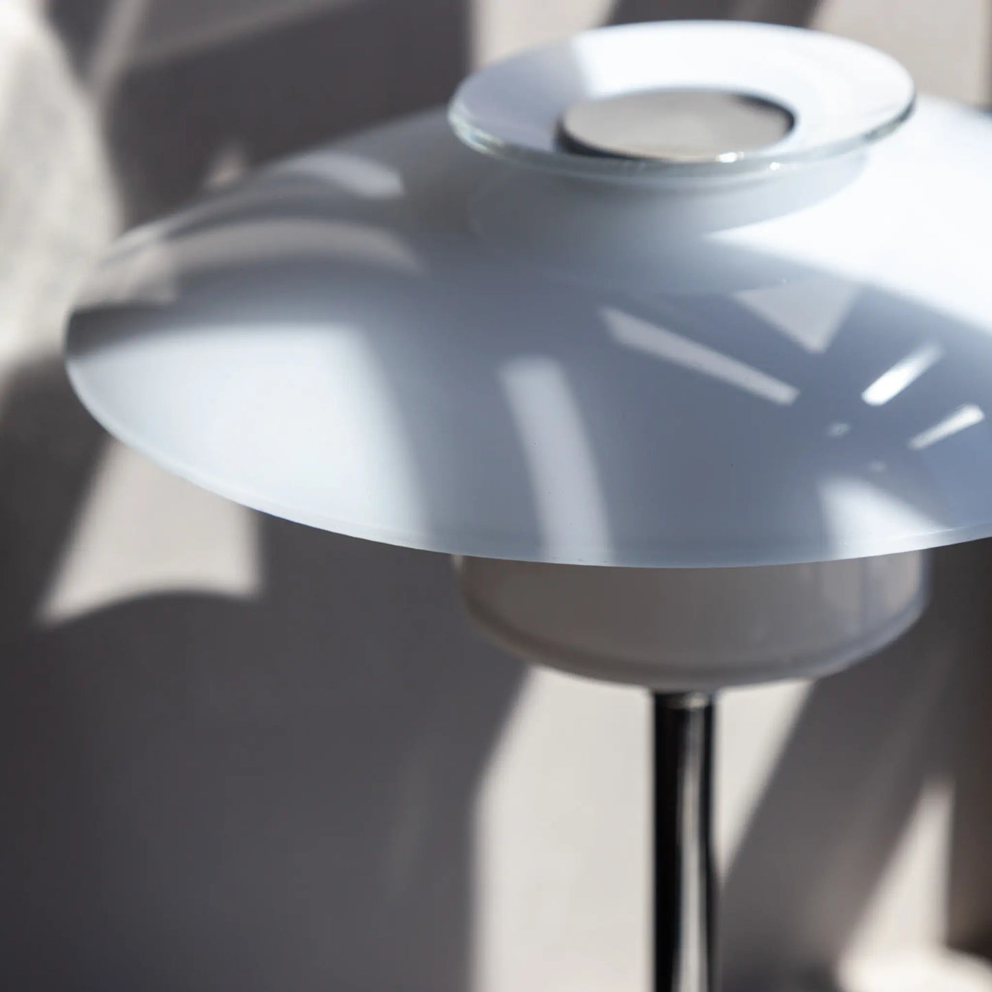 Halo Design Scandinavia Bordslampa Ø20 cm, Opal
