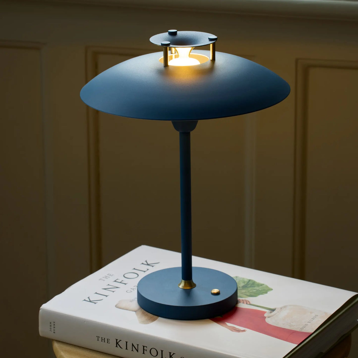 Halo Design Stepp 1-2-3 Portabel Bordslampa, Blue