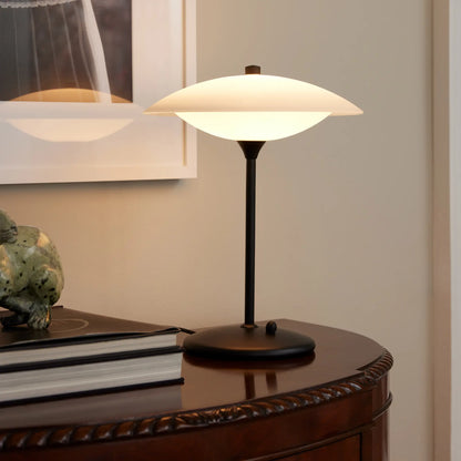 Halo Design Baroni Bordslampa Ø30 cm, Opal/Svart