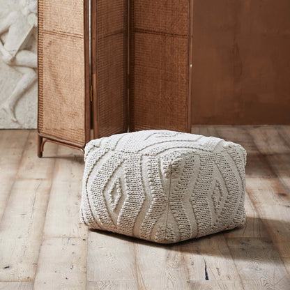 Nordal Wular Puff, Benvit