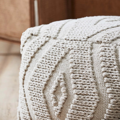 Nordal Wular Puff, Benvit
