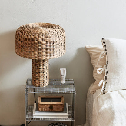 Nordal Atum Bordslampa, Natur