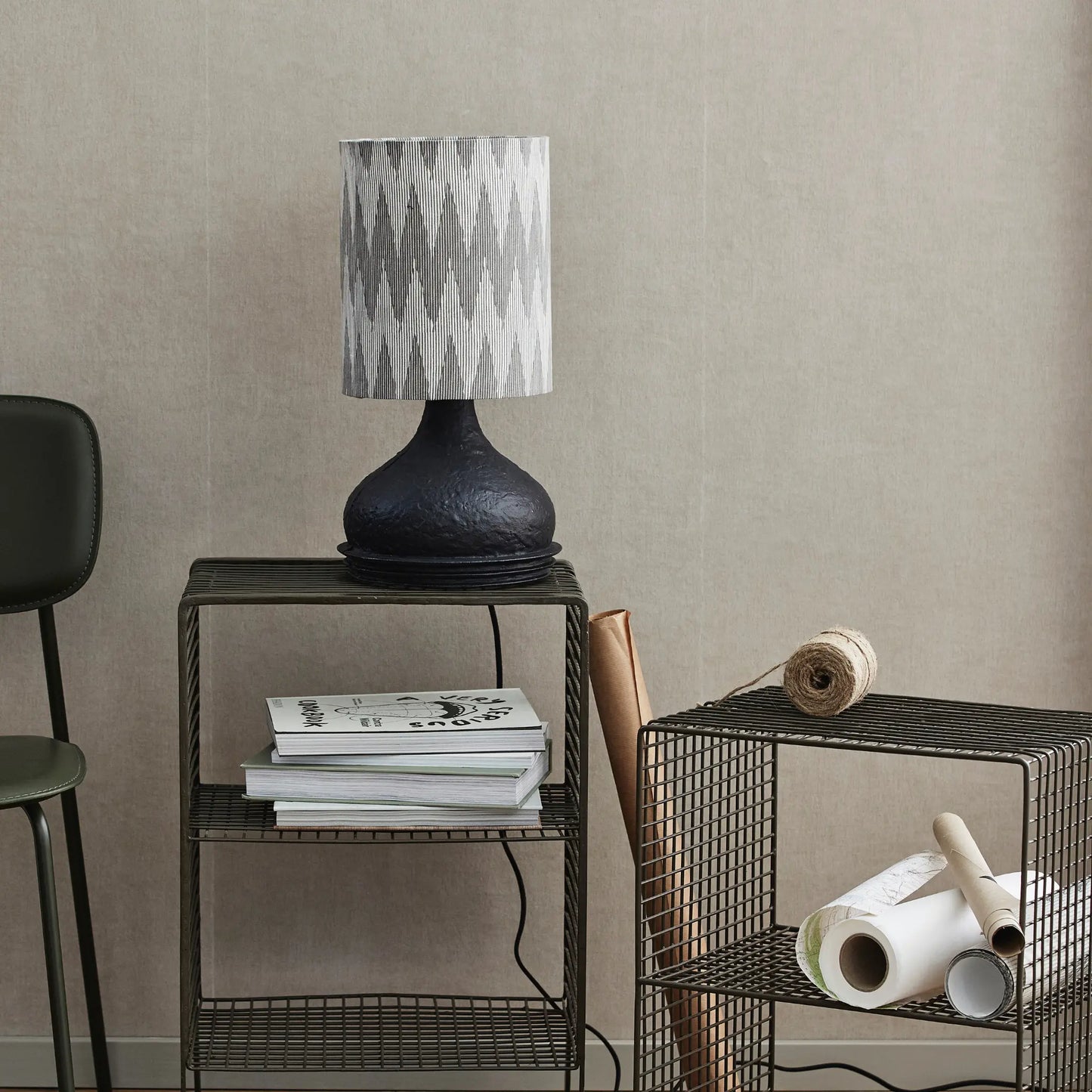 Nordal Arito Bordslampa, Svart