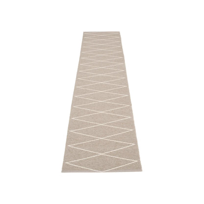 Pappelina Max Matta 70x320 cm, Mud