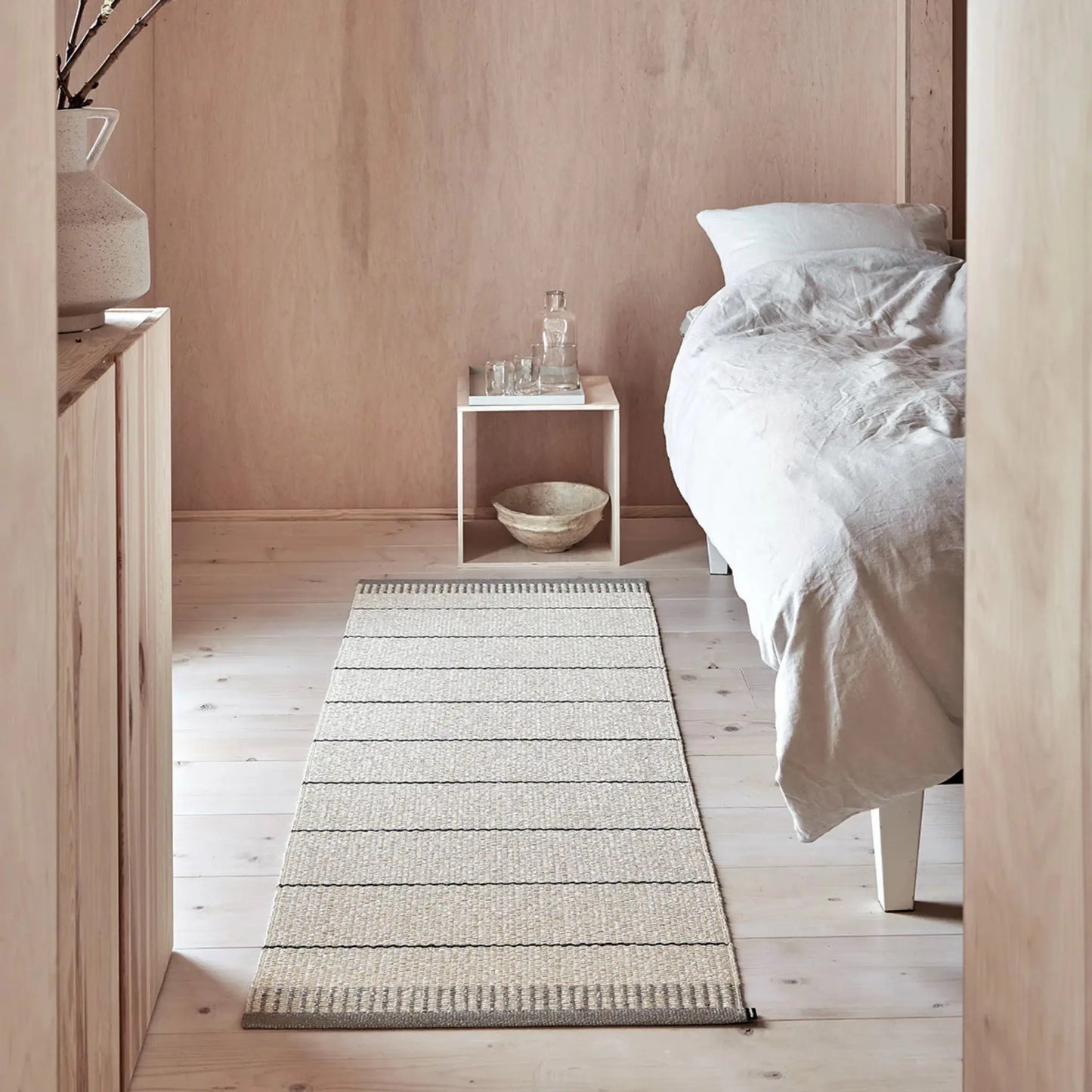 Pappelina Belle Matta 60x200 cm, Warm Grey
