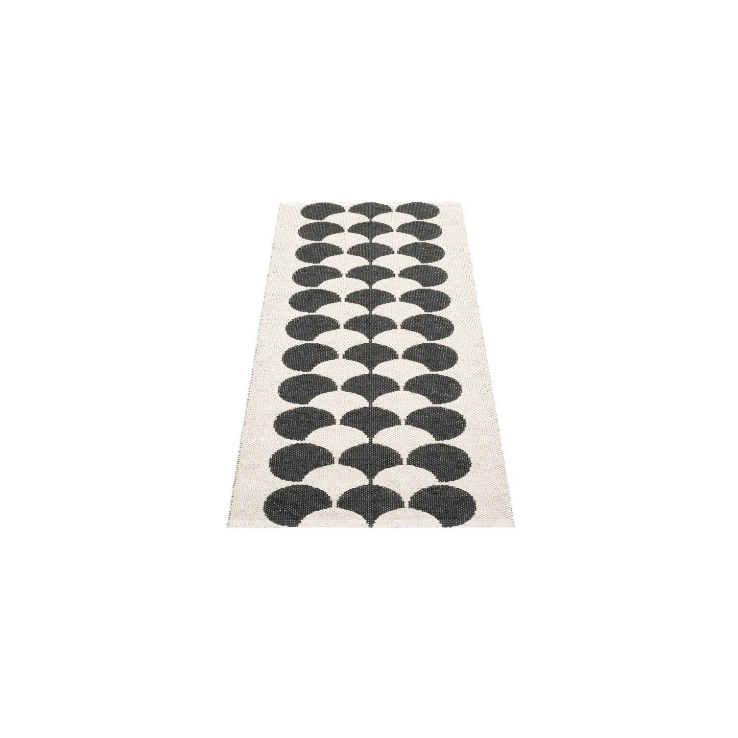 Pappelina Poppy Matta 70x150 cm, Svart